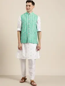 SOJANYA Men Green & White Chikankari Embroidered Nehru Jacket