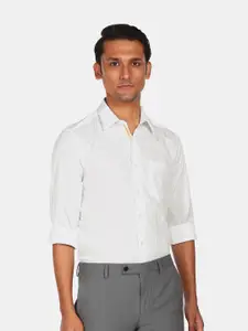 Arrow New York Men White Slim Fit Opaque Striped Formal Shirt