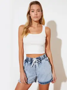 Trendyol Women Stunning Blue Washed Shorts
