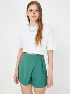 Trendyol Trendyol Women Green Solid Shorts