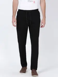t-base Men Black Solid Track Pants