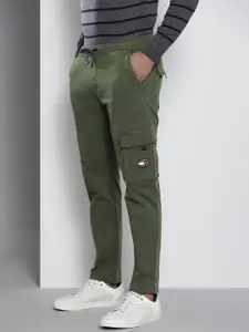 Tommy Hilfiger Men Olive Green Tapered Fit Cargos Trousers