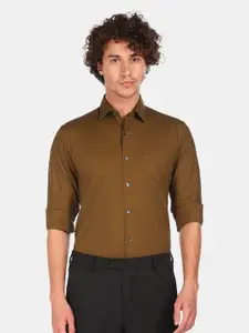 Arrow Men Olive Brown Slim Fit Pure Cotton Casual Shirt