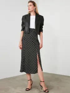 Trendyol Women Stylish Black Geometric Skirt