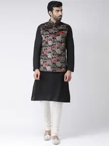KISAH Men Black Kurta with Churidar