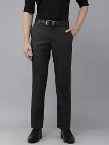 Park Avenue Men Grey Checked Smart Fit Trousers