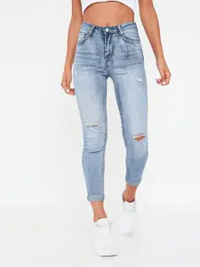 I Saw It First Women Blue Skinny Fit Mildly Distressed Light Fade Stretchable Jeans