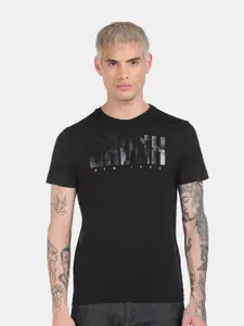 Arrow Men Black Typography Printed T-shirt