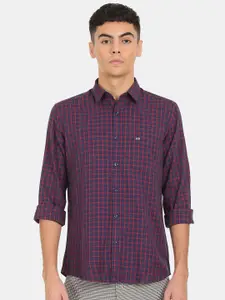 Arrow Sport Men Navy Blue & Red Checked Pure Cotton Casual Shirt