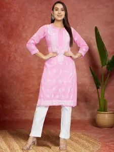 PARAMOUNT CHIKAN Women Pink Floral Embroidered Chikankari Cotton Kurta
