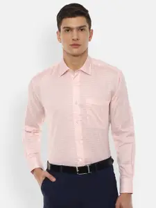 Luxure by Louis Philippe Men Peach-Coloured Grid Tattersall Checked Cotton Formal Shirt