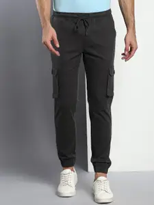 Dennis Lingo Men Grey Tapered Fit Cotton Cargo Joggers