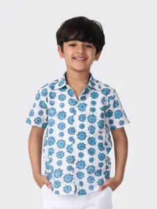 Fabindia Boys White & Blue Floral Print Cotton Casual Shirt
