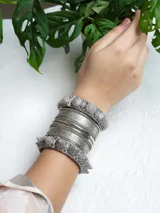 TEEJH Women Silver-Toned Set Of 3 Stacked Oxidized Bangle-Style Bracelet