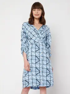 Vero Moda Blue Geometric Printed Ruched Chambray Wrap Dress