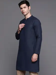 Indo Era Men Navy Blue Solid Pure Cotton Kurta