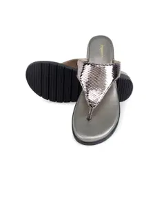 PEPITOES Bronze-Toned Textured Wedge Sandals