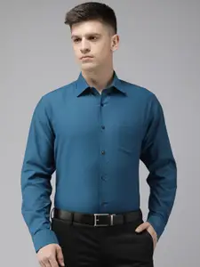 Van Heusen Pure Cotton Custom Fit Opaque Formal Shirt