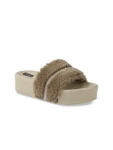 Shoetopia Brown Fur Flatform Sandals