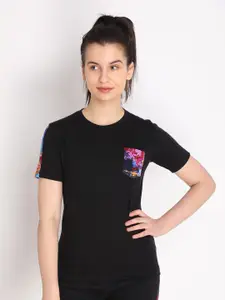 Chkokko Women Black Contrast Pocket Cotton Sports T-shirt