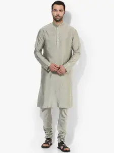 KISAH Men Grey Kurta with Churidar