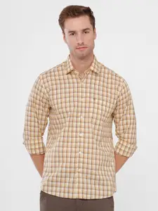 Linen Club Men Yellow Checked Regular Fit Cotton Casual Shirt