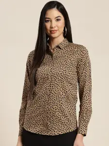 Hancock Women Beige & Black Pure Cotton Standard Slim Fit Animal Printed Formal Shirt