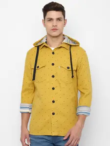 Louis Philippe Jeans Men Yellow Slim Fit Printed Casual Shirt