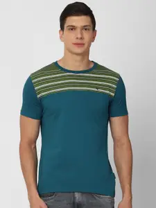 V Dot Men Green Striped Slim Fit Cotton T-shirt