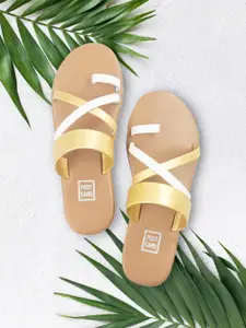 POSTCARD Women Tan One Toe Flats