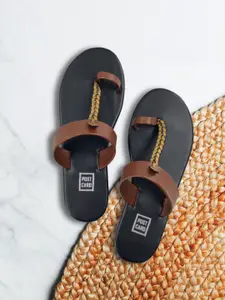 POSTCARD Women Black T-Strap Flats