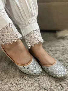 DESI COLOUR Women Grey Embellished Leather Ethnic Mojaris Flats