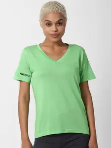 FOREVER 21 Women Green Solid V-neck Regular Top