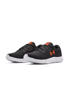 UNDER ARMOUR Men Charcoal Grey Woven Design Mojo 2 Running Shoes