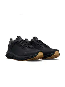 UNDER ARMOUR Men Black Woven Design UA Charged Verssert Running Shoes