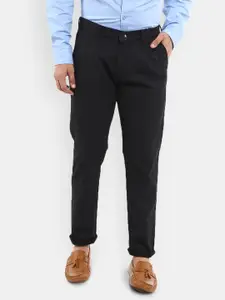 V-Mart Men Black & Grey Checked Classic Easy Wash Pleated Chinos Trousers