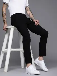 WROGN Men Black Tapered Fit Trousers