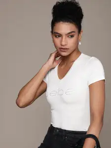 bebe Women Egret Essential Embellished V-Neck T-shirt