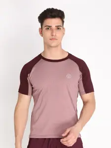 CHKOKKO Men Maroon Outdoor Sports T-shirt
