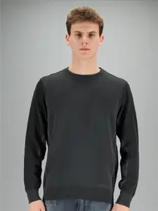 FREESOUL Men Grey Solid Sweatshirt