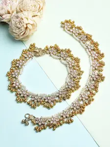 KARATCART Set Of 2 Gold-Plated White Kundan-Studded Anklets