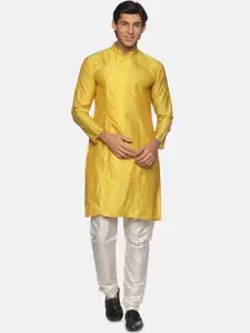 Sethukrishna Men Yellow Angrakha Kurta with Pyjamas