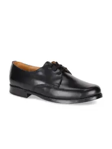 Bata Men Black Solid Leather Formal Derbys