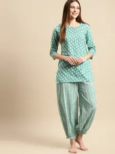 Prakrti Women Green Printed Cotton Night suit