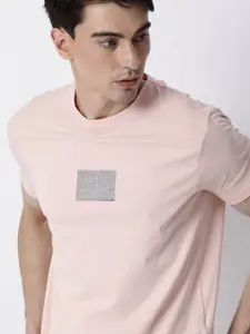 RARE RABBIT Men Peach-Coloured Pure Cotton Slim Fit T-shirt