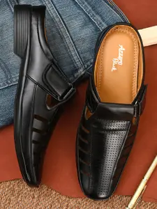 Azzaro Black Men Black Ethnic Shoe-Style Sandals