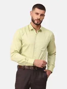 Copperline Men Green Solid Comfort Slim Fit Cotton Formal Shirt