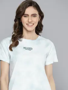M&H Easy Women Off White & Blue Dyed Pure Cotton T-shirt