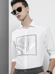 The Indian Garage Co Men White Graphic Printed Classic Casual Shirt
