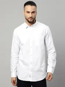 Rodamo Men White Solid Slim Fit Casual Shirt
